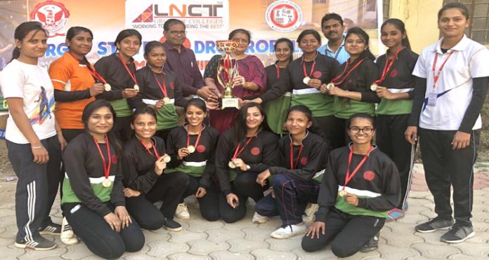 girls bhopal winner