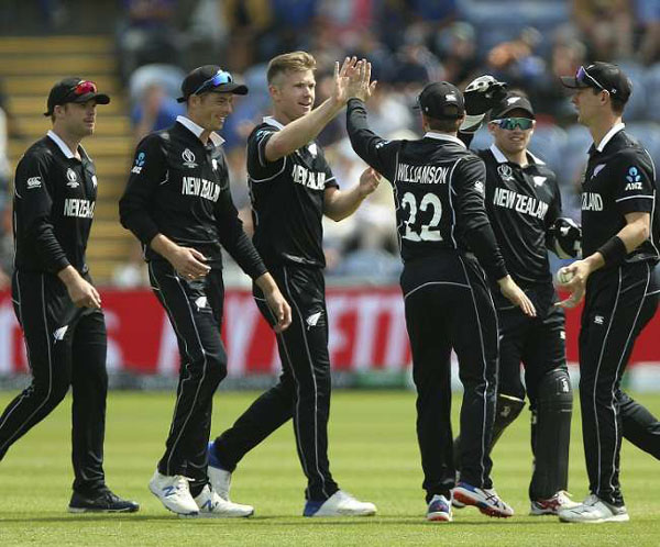 NZvSA : न्यूजीलैंड ने दक्षिण अफ्रीका को 4 विकेट से हराया