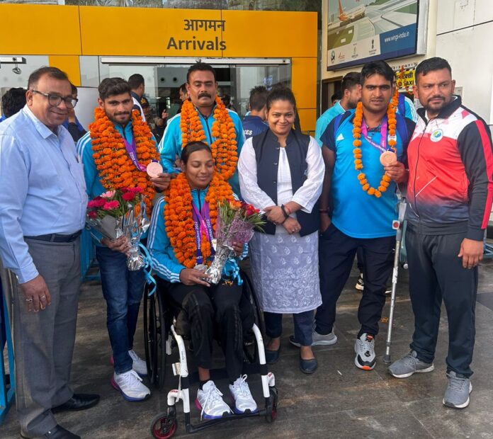 Grand welcome for Madalveer players of the academy