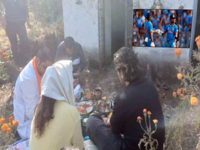मुंबई में WC सेमीफाइनल खेल रही थी टीम इंडिया, एमएस धोनी उत्तराखंड में कर रहे थे पूजा