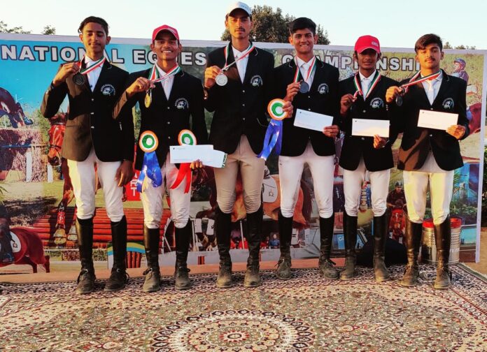 Horse rider Bholu Parmar became national champion by winning gold medal