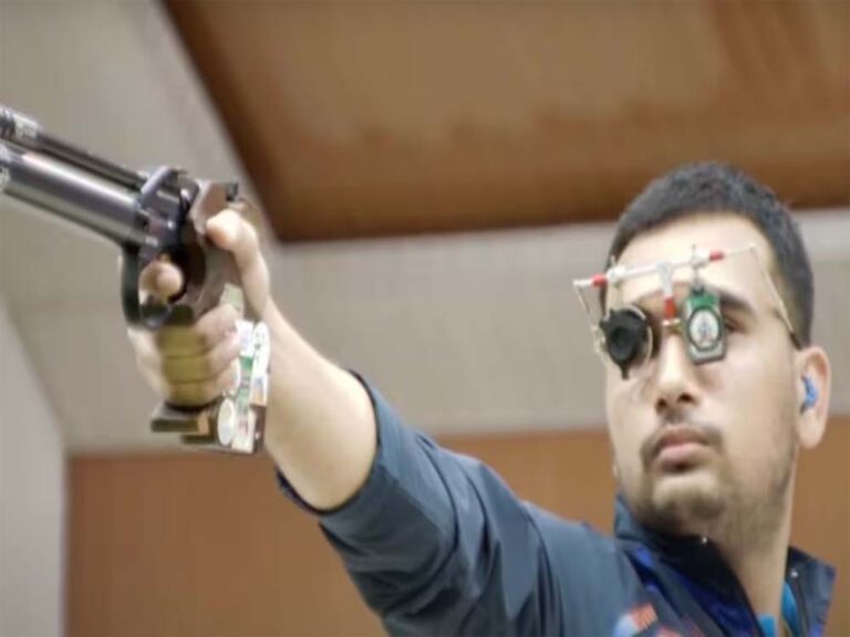 एशियाई निशानेबाजी क्वालीफायर में वरूण तोमर ने 10 मीटर स्वर्ण के साथ भारत का 14वां ओलंपिक कोटा जीता
