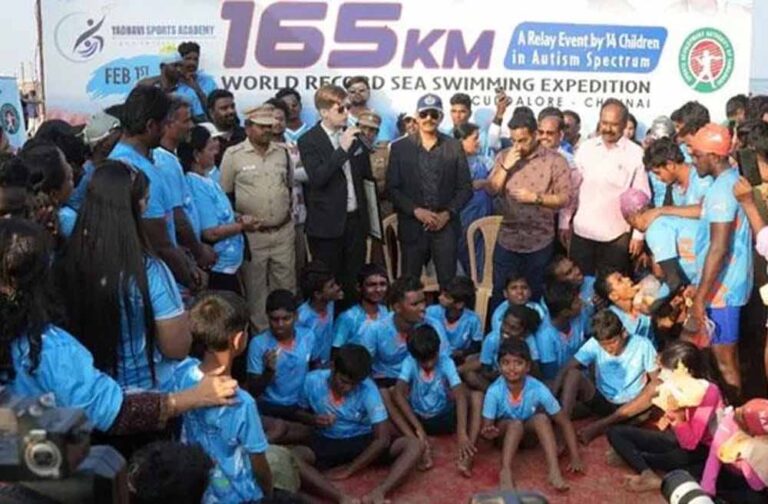 165 किमी तैराकर ऑटिज्म से पीड़ित बच्चों ने बनाया नया विश्व रिकॉर्ड