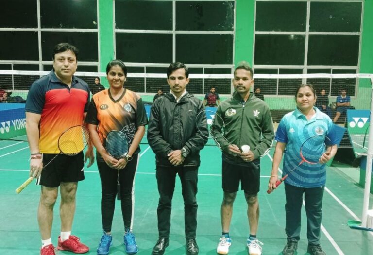 अखिल भारतीय सिविल सर्विसेज बैडमिंटन : रुपेश अहिरवार, डॉ ग्रेस सिंह, डॉ शालिनी, डॉ रेड्डी, डॉ पियूष, डॉ रजनीश क्वार्टर फाइनल में पहुंचे
