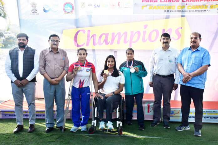 Para Kayaking-Canoeing Prachi won gold and Rajni won silver.