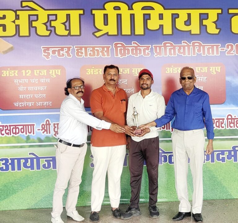Arera Cricket League: कपिल देव हाउस फाइनल में पहुंचा