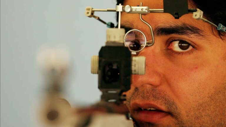 Abhinav Bindra ने दी अधिकारियों को सलाह, खिलाड़ियों से साथ रोबोट की तरह नहीं बल्कि इंसान की तरह ही बर्ताव करें