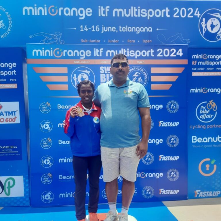 ITF Triathlon : खेल अकादमी की दुर्विशा पवार ने जीता स्वर्ण पदक