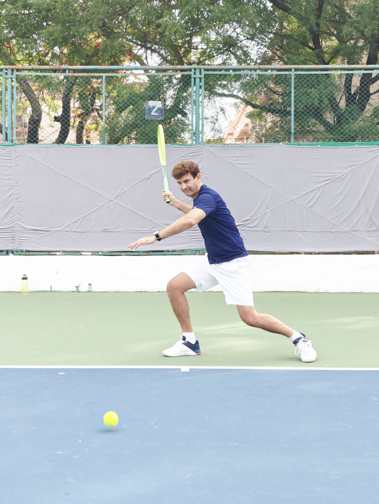 Indore Tennis Coaches: केशव-हेमन्त, प्रतीक-सोहेल की जोड़ी सेमीफाइनल में