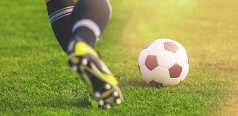 Football क्लब बार्सिलोना ने बुधवार को भारत में अपनी सारी अकादमियां बंद करने का लिया फैसला
