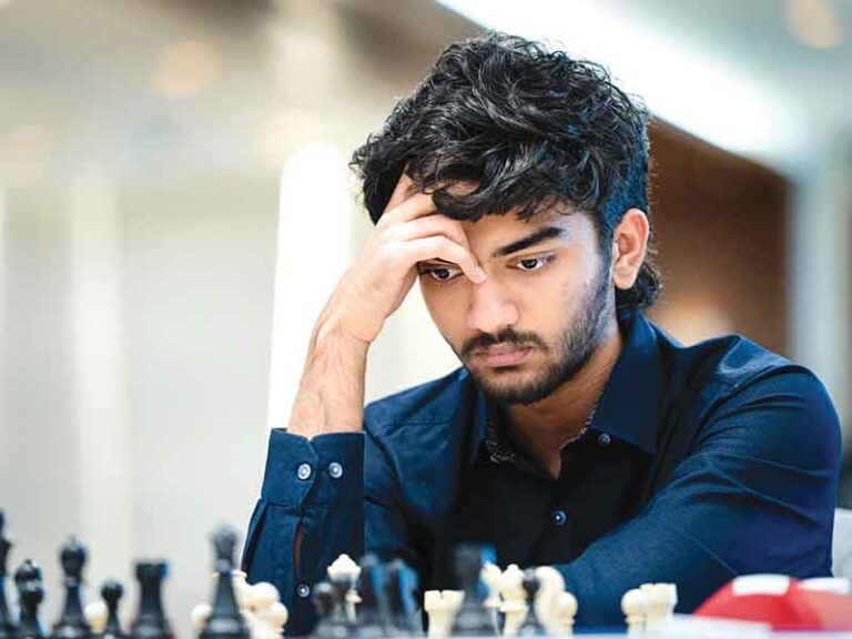 Chess: डी गुकेश का विश्व शतरंज चैंपियनशिप 2024 में विश्व चैंपियन डिंग लिरेन से सामना अपने घर में नहीं, इस देश में होगा