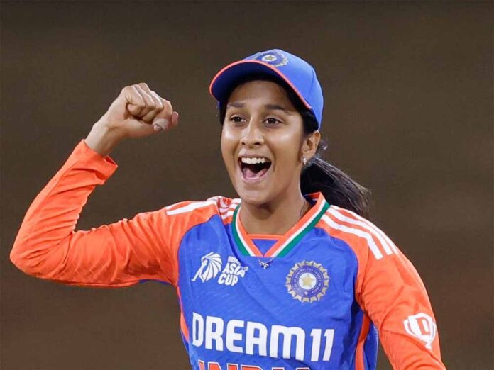mandhana1-1.jpg