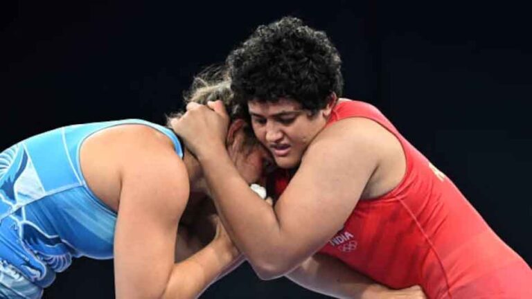 रेसलिंग में भारत के लिए आई निराश करने वाली खबर, रीतिका हुड्डा को क्वार्टर फाइनल मैच में मिली हार