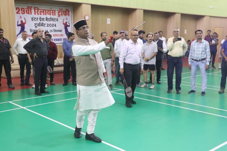 इंटरप्रेस बैडमिंटन: उदिता वर्मा और प्रिया अग्रवाल फाइनल में