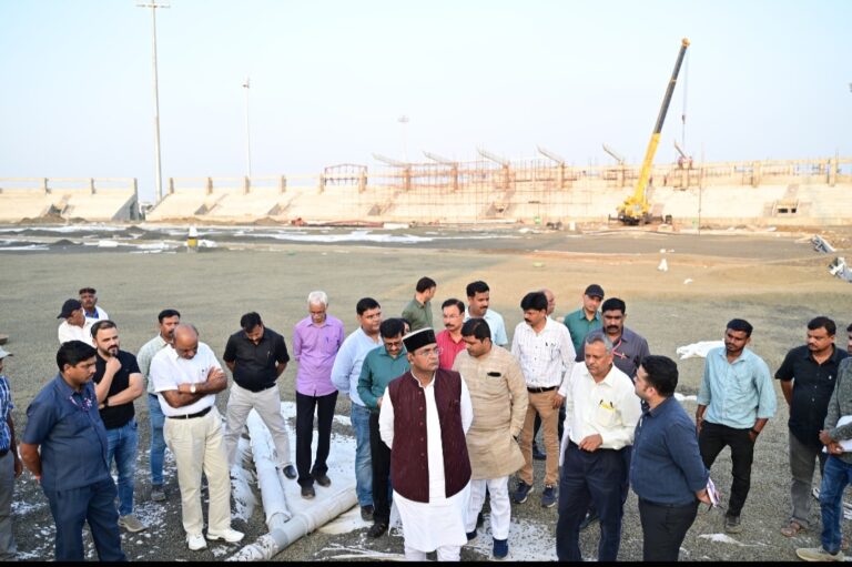 खेल मंत्री विश्वास सारंग ने किया निर्माणाधीन इंटरनेशनल स्पोर्ट्स स्टेडियम का निरीक्षण