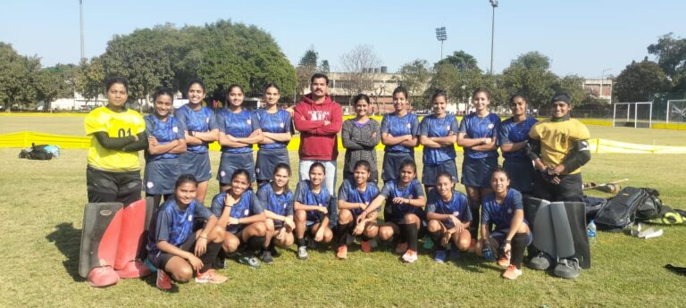 आरएनटीयू महिला हॉकी टीम की धमाकेदार शुरुआत,भरथियार यूनिवर्सिटी को 5-2 से हराया