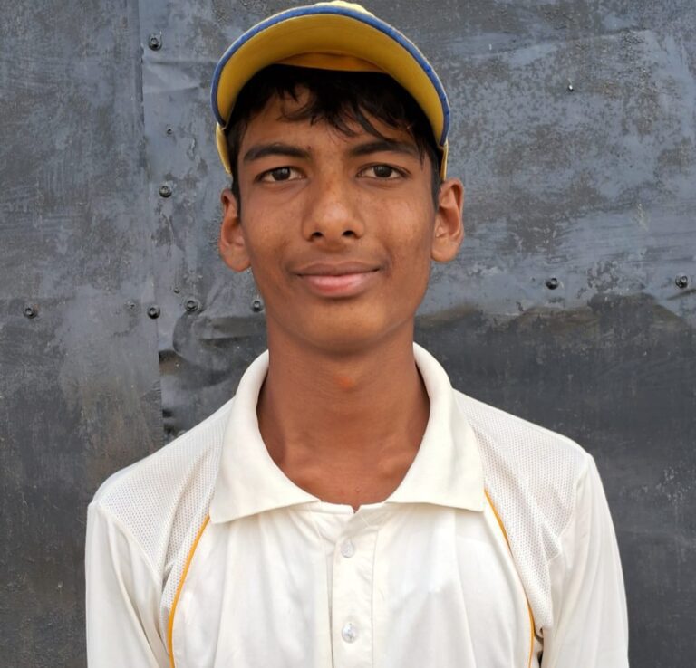 अविनाश और दक्ष की शानदार बल्लेबाजी की मदद से फाइनल में पहुँचा सेंट माइकल