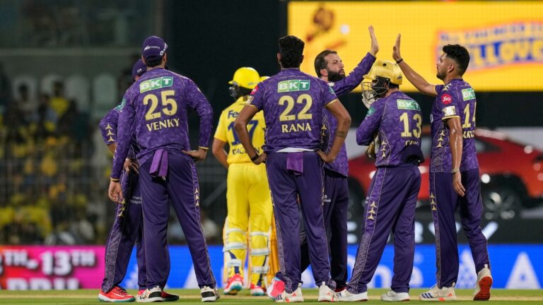 CSK vs KKR : केकेआर ने सीएसके को आठ विकेट से हराया