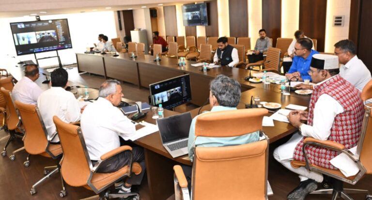 खेल अधोसंरचना विकास के कार्य का प्लान तैयार करें : खेलमंत्री