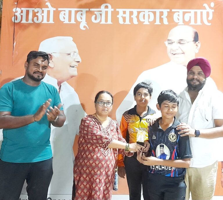 रेलवे गर्वित ने अकीरा अकादमी को 9 विकेट से हराया 