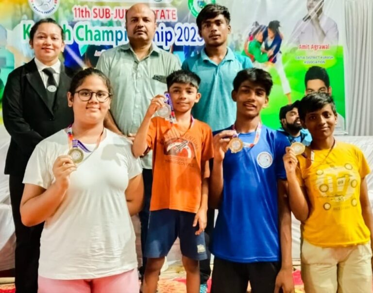 राज्य स्तरीय कुराश: तास क्लब के खिलाड़ियों ने जीता गोल्ड 