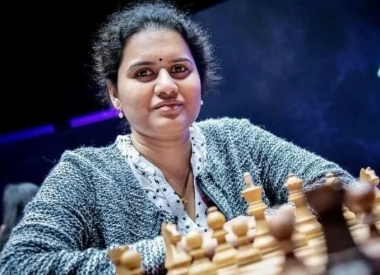 FIDE Women’s World Cup: कोनेरू हम्पी ने किया शानदार प्रदर्शन, खामदामोवा को दी मात
