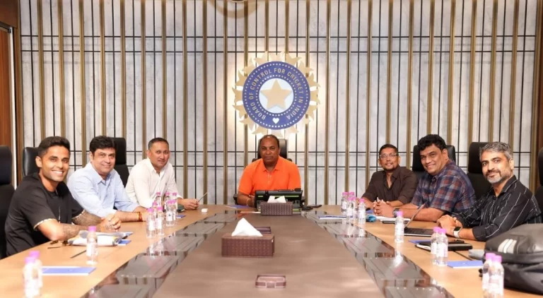 Asia Cup 2025 के ल‍िए भारतीय टीम का ऐलान सूर्यकुमार की कप्तानी बरकरार, गिल होंगे उप कप्तान
