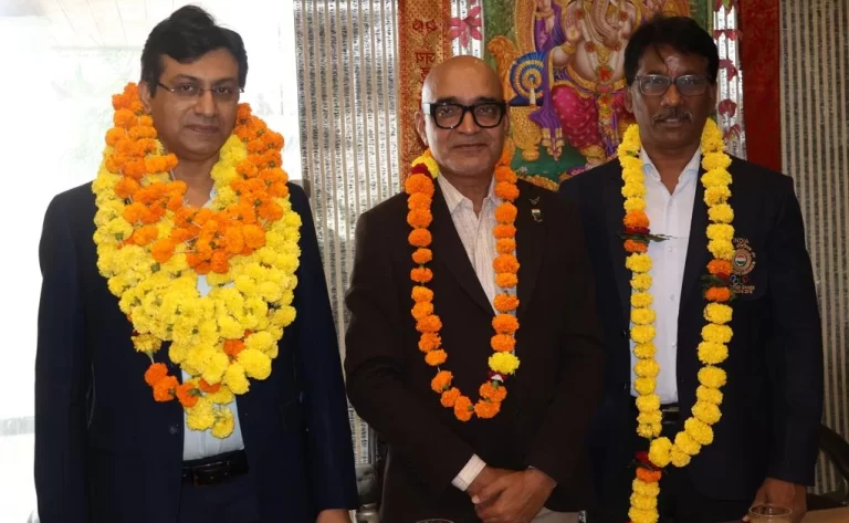 डॉ. शुक्ला केएआई दक्षिण पश्चिम के चेयरमेन बने, 20 हजार युवाओं को कराते से जोड़ने का संकल्प लिया