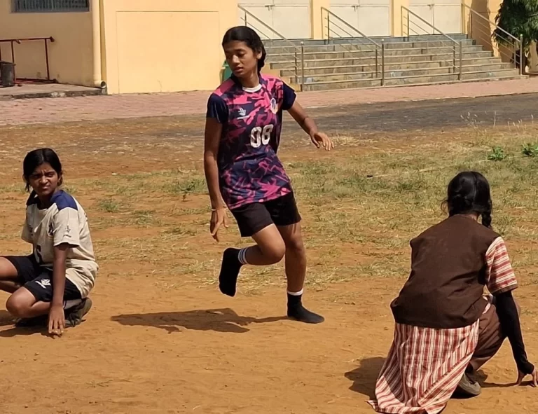 सेंट जोसेफ कॉन्वेंट स्कूल की सौम्या नाहर का राज्य स्तरीय खो-खो टीम में चयन