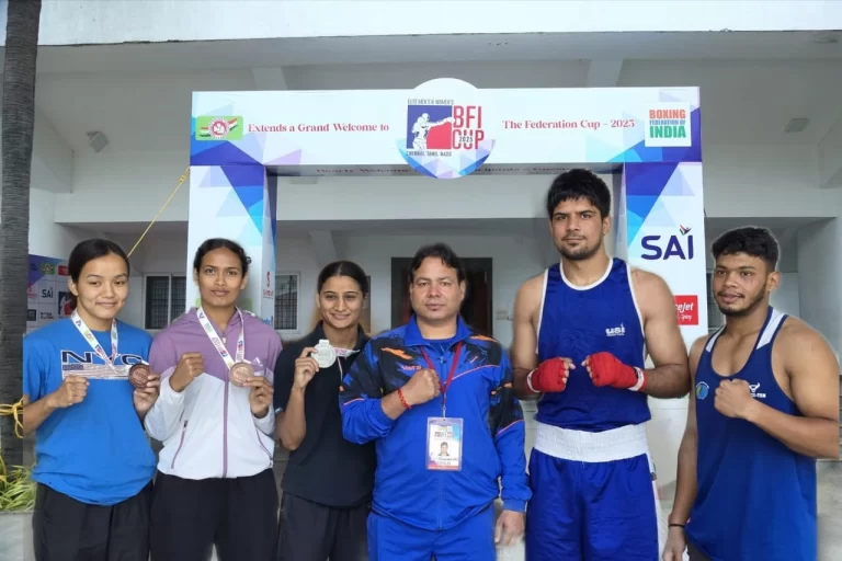 अकादमी की दिव्या पवार ने रजत पदक जीतकर एशियाई खेलों के कैंप में बनाई जगह, चार मुक्केबाजों ने हासिल किया कांस्य पदक
