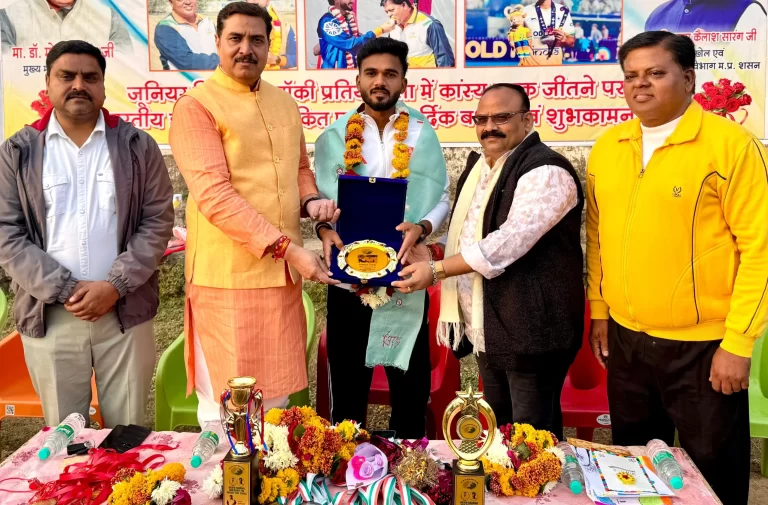 जहां हॉकी सीखी, वहीं मिला सम्मान, जूनियर वर्ल्ड कप कांस्य विजेता अंकित पाल का भव्य अभिनंदन