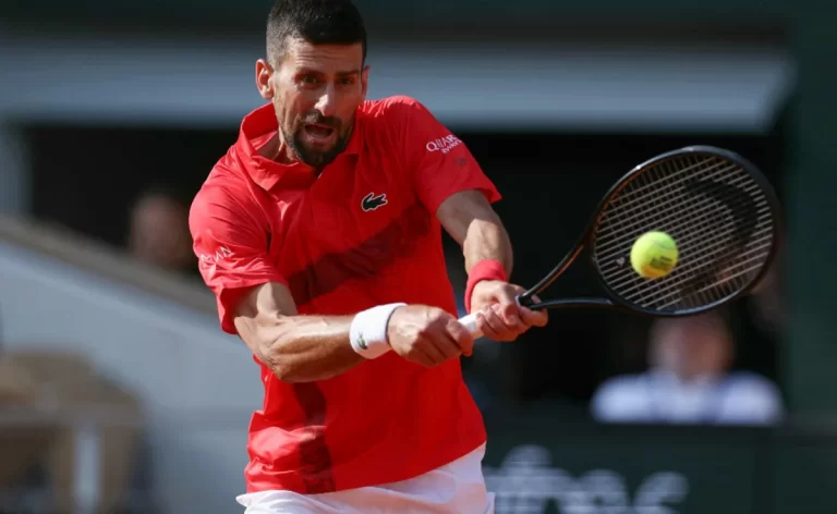 नोवाक जोकोविच ने बिना रैकेट चलाए रचा इतिहास, टेनिस स्टार के नाम की चर्चा क्यों?