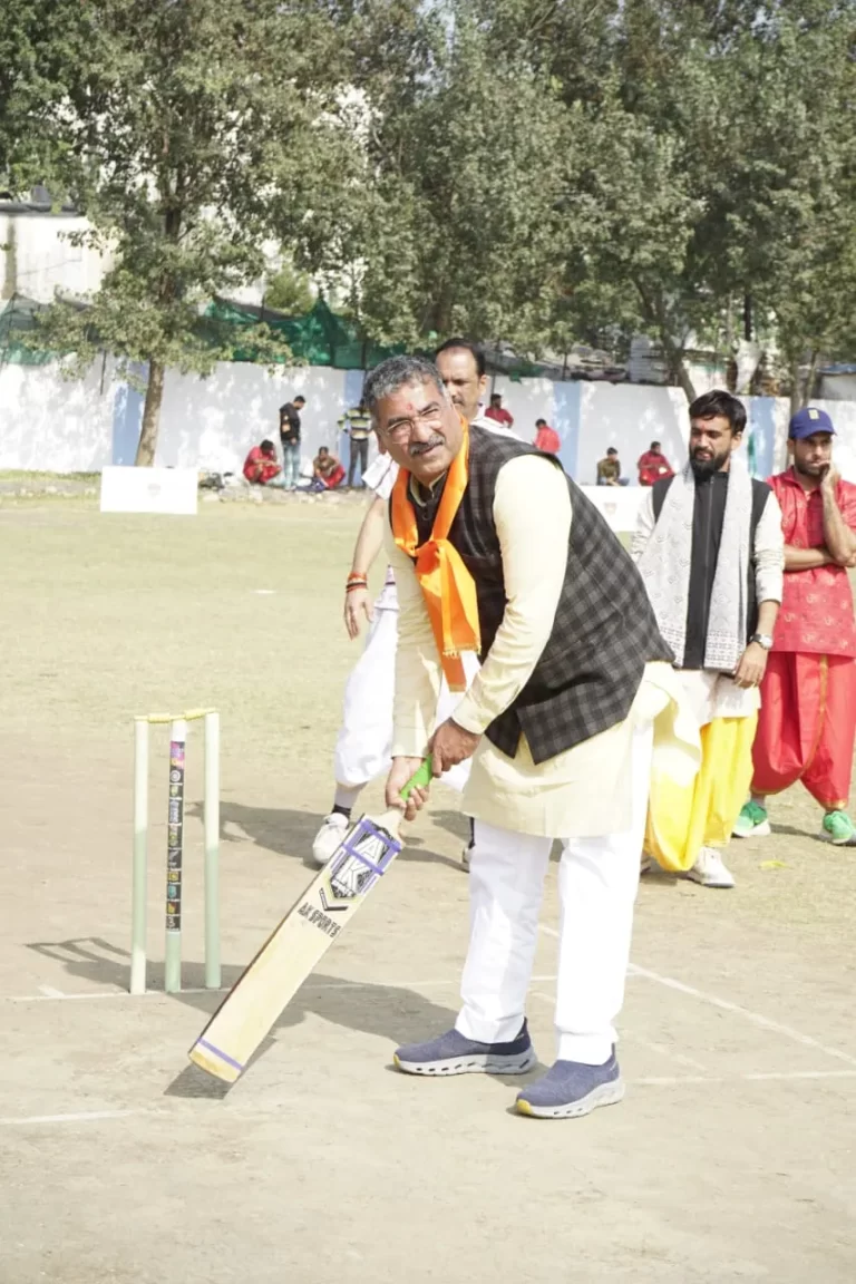 महर्षि मैत्री क्रिकेट श्रृंखला का फाइनल कल, क्वार्टर फाइनल में दिखा जबरदस्त रोमांच