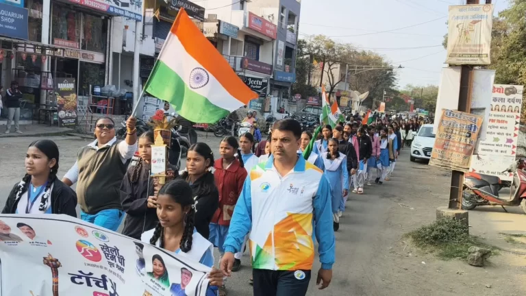 मंडला पहुंची ‘खेलो एमपी यूथ गेम्स’ की टॉर्च, भव्य स्वागत में उमड़ा जनउत्साह