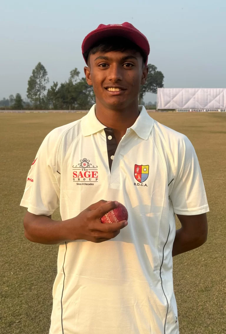 हीरालाल गायकवाड़ ट्रॉफी में भोपाल डिवीजन ने उज्जैन को खिलाया फॉलोऑन, आलिफ हसन ने लिए पांच विकेट