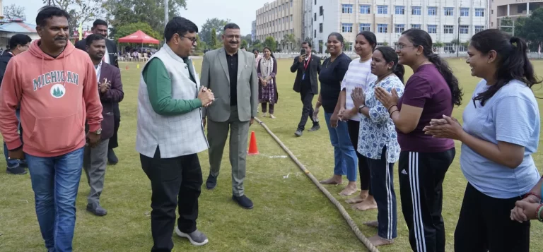तृतीय एलएनसीटी फैकल्टी ओलंपियाड ग्रैंड फिनाले संपन्न
