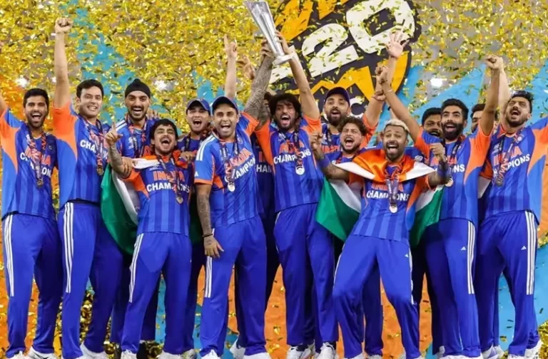 तीसरा टी20 खिताब जीतते ही टीम इंडिया पर इनामों की बरसात