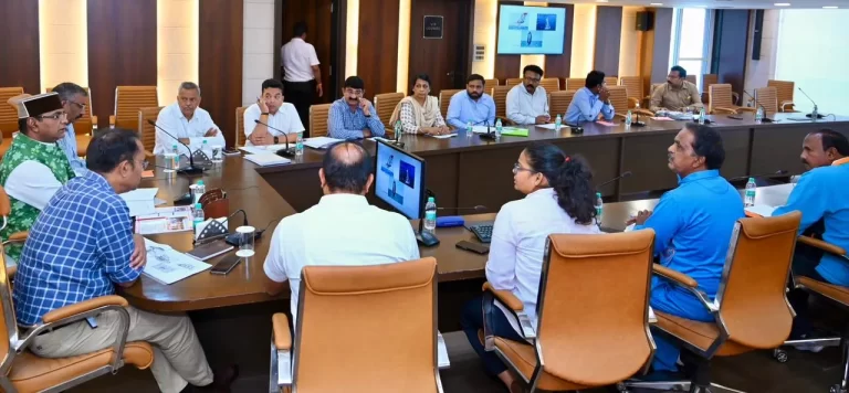 एशियन गेम्स की तैयारी तेज, मंत्री सारंग ने वॉटर स्पोर्ट्स कोचों से किया वन-टू-वन संवाद