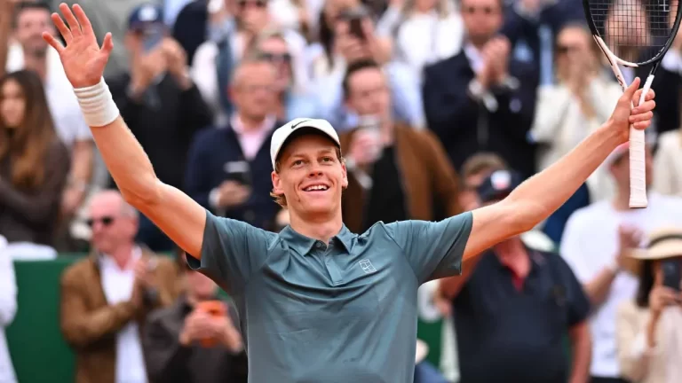 यानिक सिनर ने कार्लोस अल्काराज को हराकर जीता खिताब, फिर बने विश्व नंबर 1 खिलाड़ी