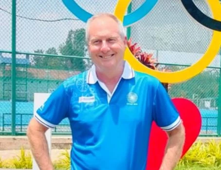 हॉकी इंडिया का बड़ा फैसला: टिम व्हाइट बने जूनियर महिला टीम के कोच, खांडेकर की लेंगे जगह