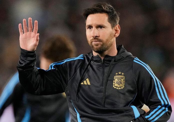 केरल न आने पर अर्जेंटीना टीम पर सवाल, मेसी पर ‘धोखे’ के आरोप, कानूनी कार्रवाई की तैयारी