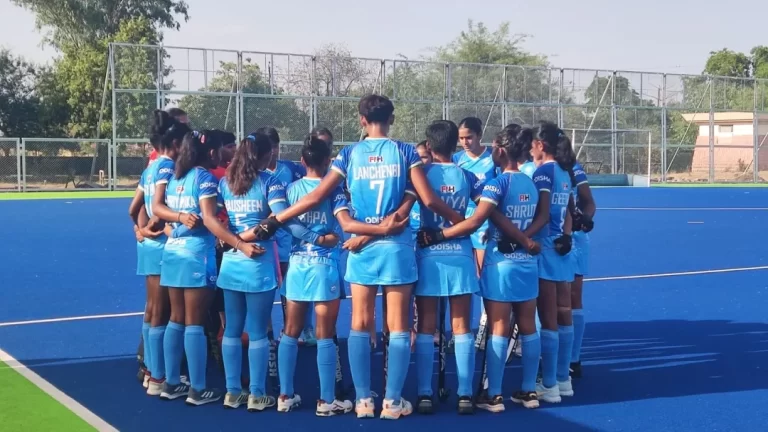 ऑस्ट्रेलिया से दूसरा मुकाबला हारने के बाद भारतीय अंडर-18 महिला टीम आज पहली बार नाथू बरखेड़ा इंटरनेशनल स्पोर्ट्स कॉम्प्लेक्स में उतरेगी