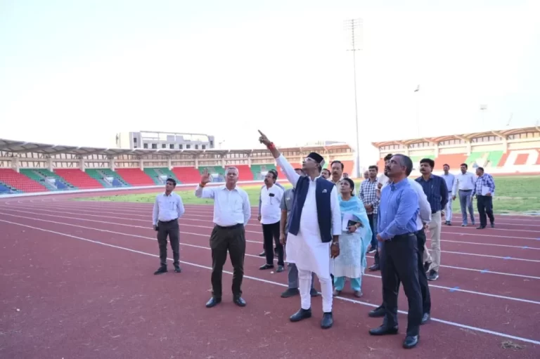 भोपाल इंटरनेशनल स्पोर्ट्स कॉम्पलेक्स की गुणवत्ता पर मंत्री विश्वास सारंग सख्त, अधिकारियों को लगाई फटकार और दिए सुधार के निर्देश