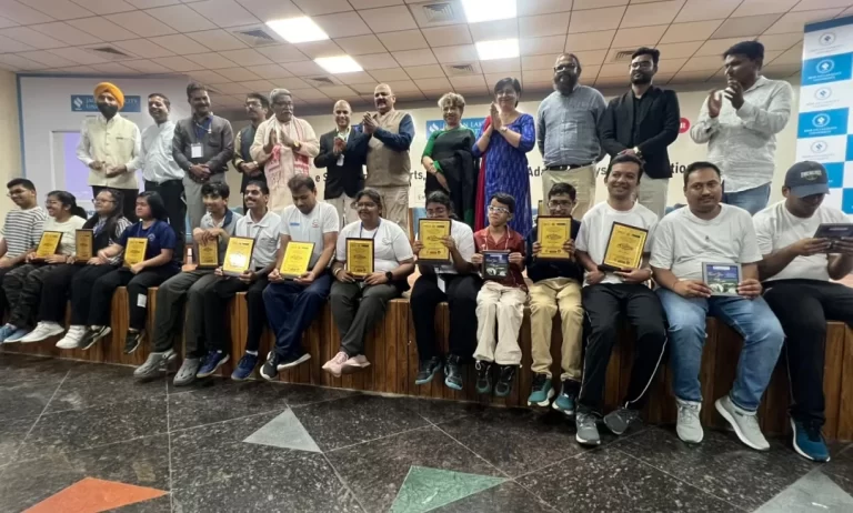 जागरण लेकसिटी यूनिवर्सिटी में दिव्यांग बच्चों को खेलों से जोड़ने और रोजगार के अवसरों पर राष्ट्रीय संगोष्ठी का समापन
