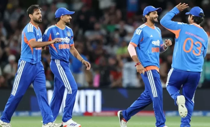 IND-vs-NZ-2nd-T20I-Bhuvneshwar-Kumar