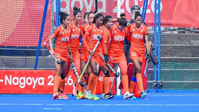 WomenHockeyTeamB