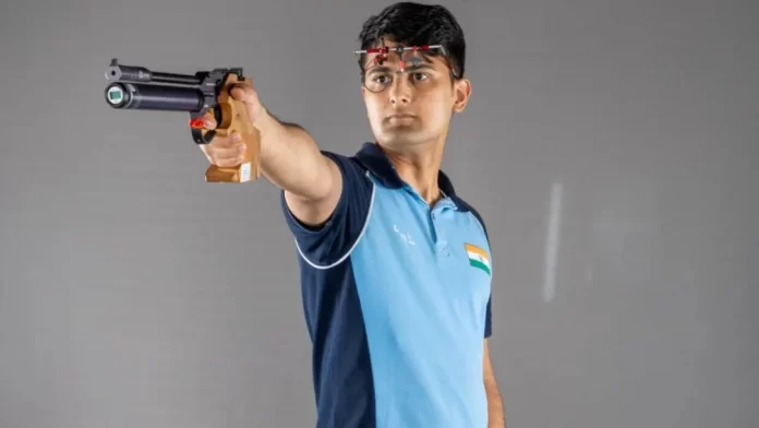 akash-bharadwaj-indian-shooter